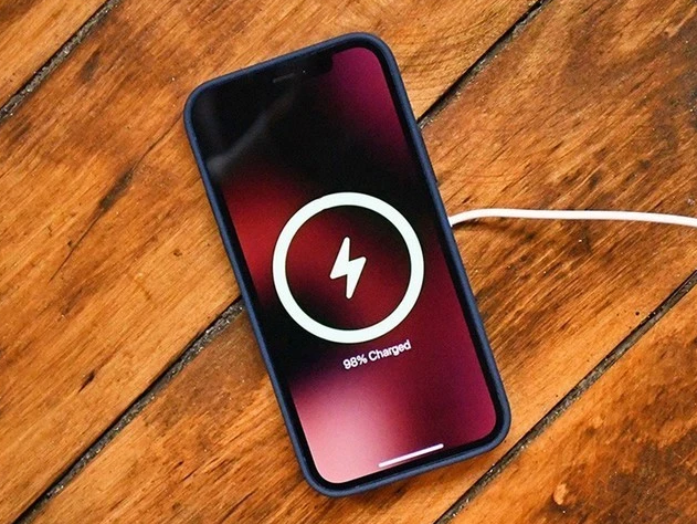 莲花苹果手机维修分享iPhone 12可以随便充电吗 